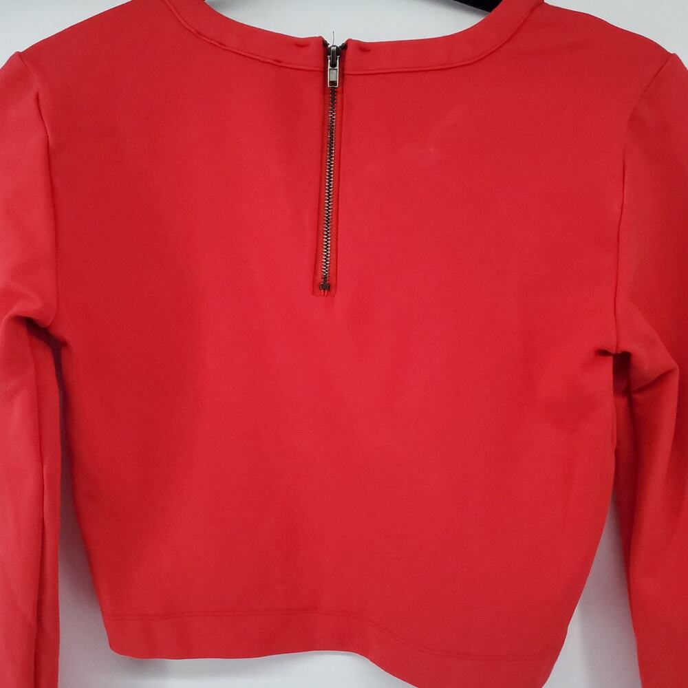 The Letter Womens Red Fitted Crop Top Long Sleeve 1/4 Back Zipper Thick Top XS - Picture 6 of 8